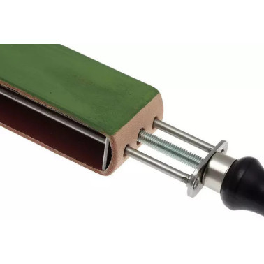 Raquette signé HEROLD SOLINGEN avec cuir enduit vert
