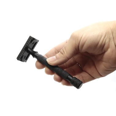 Rasoir de sureté manche long en Inox noir Gentleman Barbier
