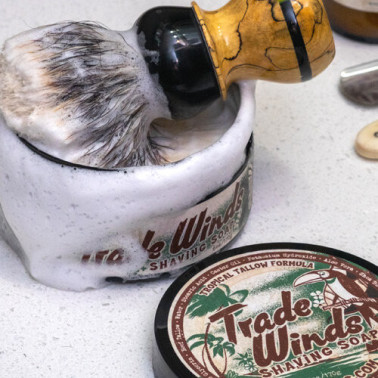 Savon de rasage "Trade Winds" Moon Soaps