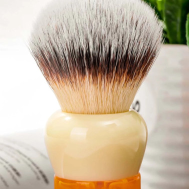 Blaireau de rasage "DAVID" avec noeud de la marque Yaqi