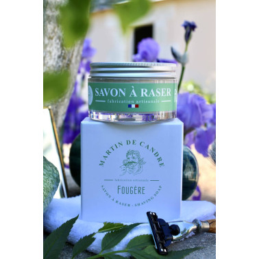 Savon à raser "fougère" format voyage Martin de Candre
