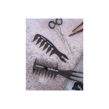 Peigne pour les cheveux "Shark Barber" signé Beardburys