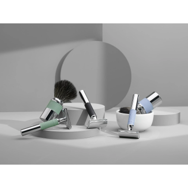 Rasoir de sécurité - Mühle NEO, manche chrome bleu glacier