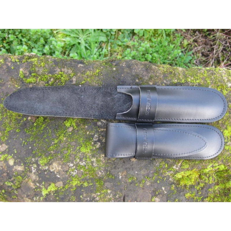 Etui en cuir Baragnia noir