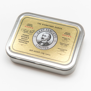 Kit Barbe et Moustaches Capt. Fawcett's signature Ricki Hall